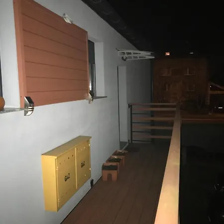 Modern House 木屋